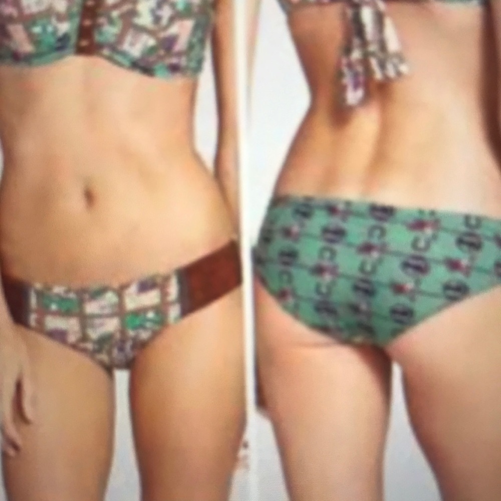 Maaji Reversible Bikini Bottom M NWT - Picture 8 of 8